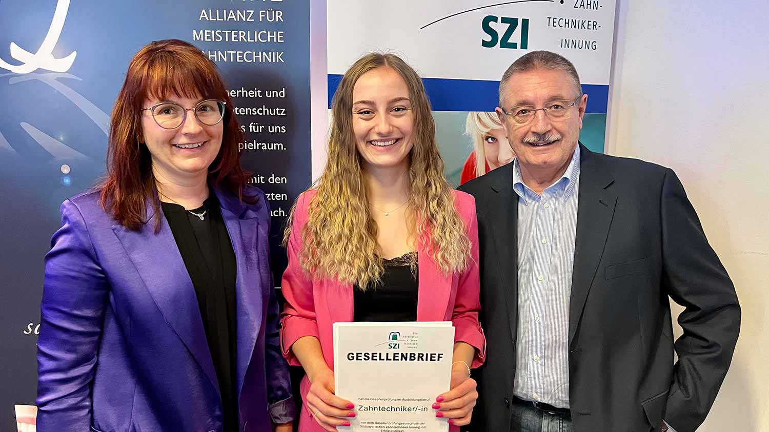 Übergabe des Gesellenbriefes